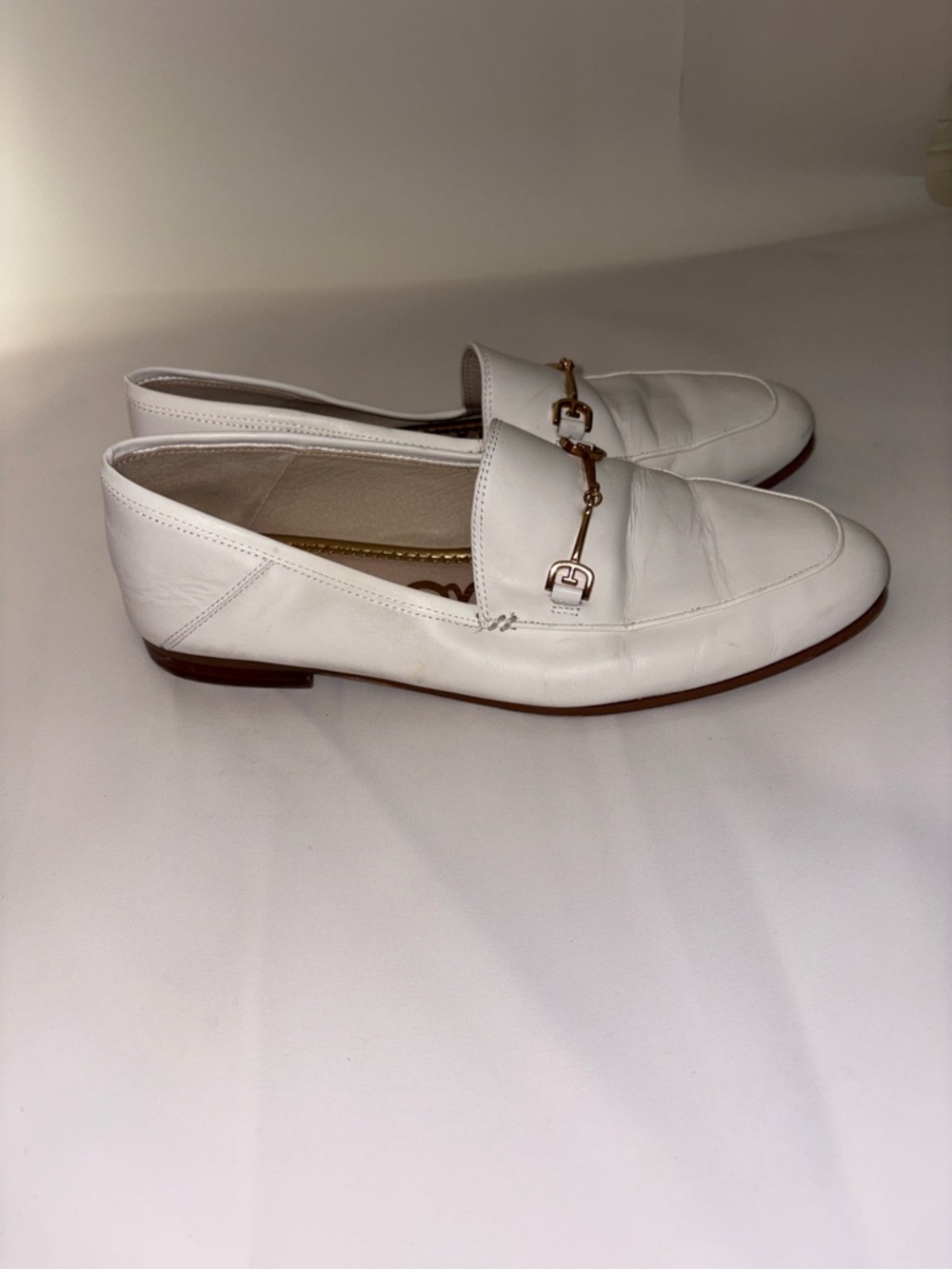 Sam Edelman White Women's Leather‎ Loafers with Gold Bit Detail Size 8